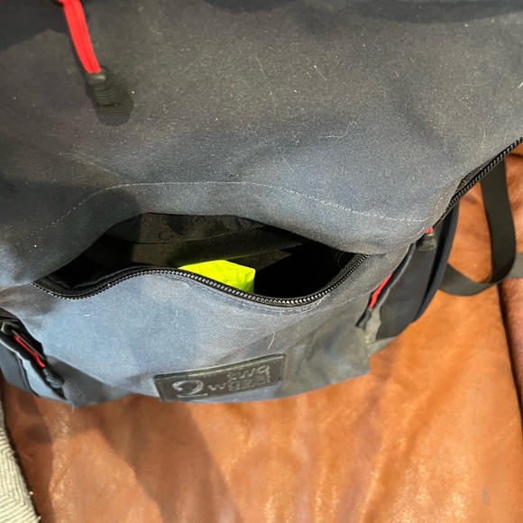 Two Wheel Gear Backpack/Pannier - Picture 4 of 4